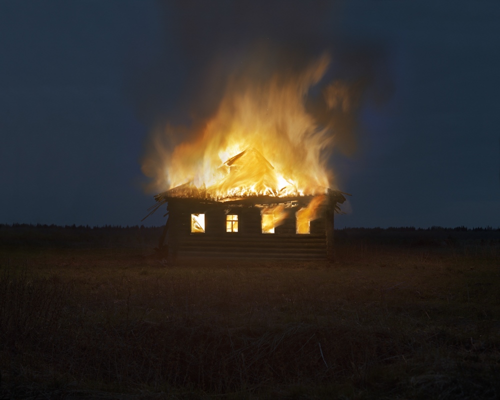 Данила Ткаченко фотограф сжег деревню